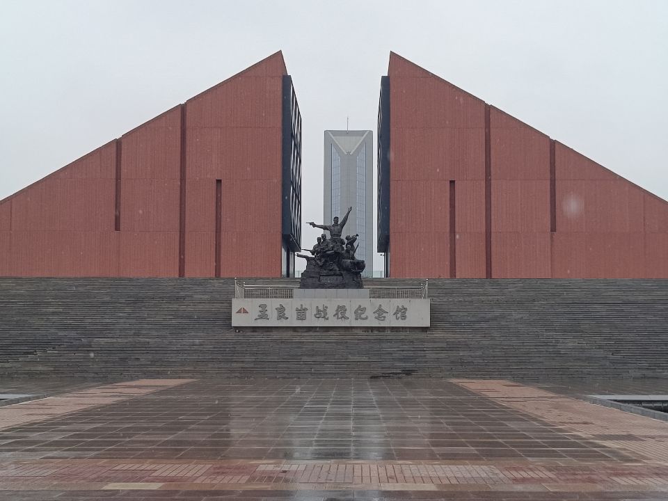 ѧϰɾ񣬴кɫ