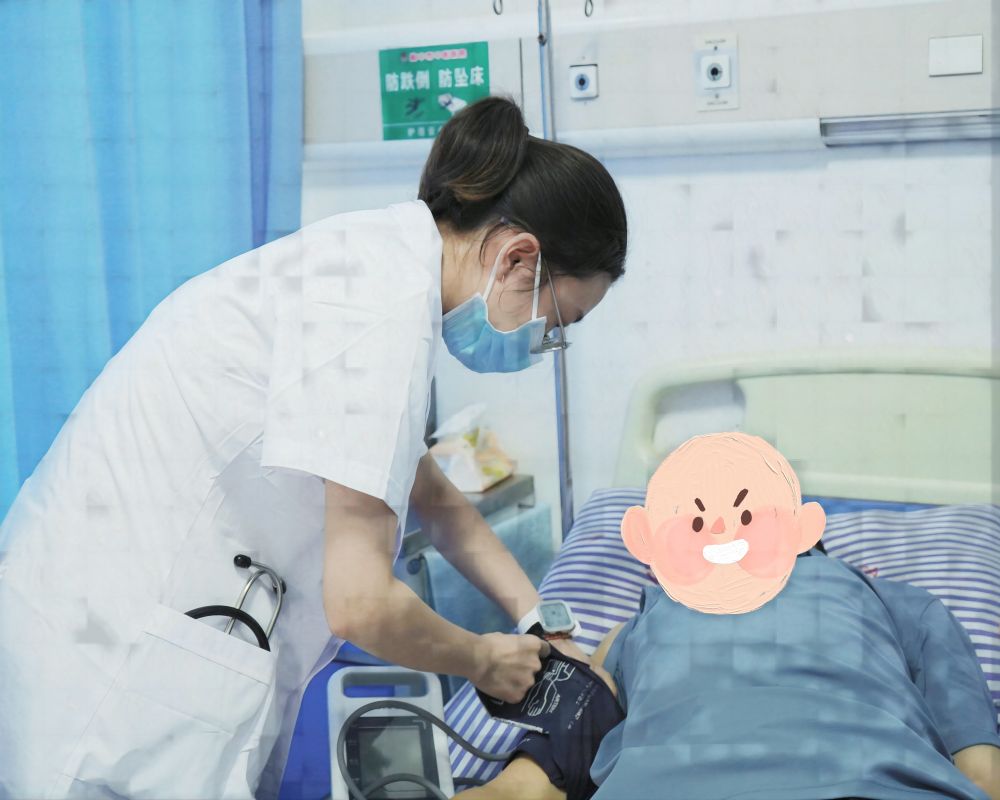 󼰹ʦ棬ͼüöʿ