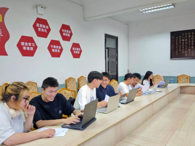 տշ磬֧