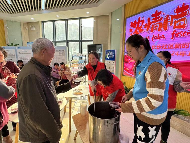 江苏科技大学理学院开展“弘扬志愿精神，培育文明新风”社会实践活动