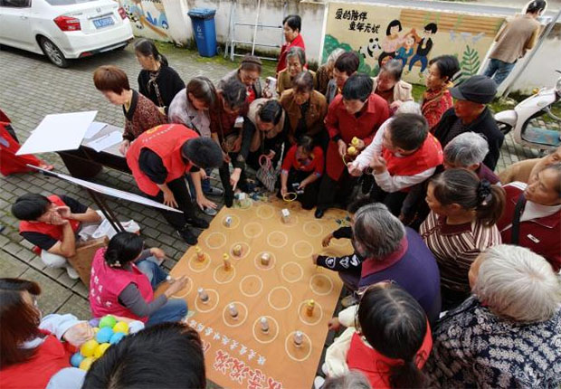 ����Т�����¡����ܶ�ѧ������־Ը����ů����