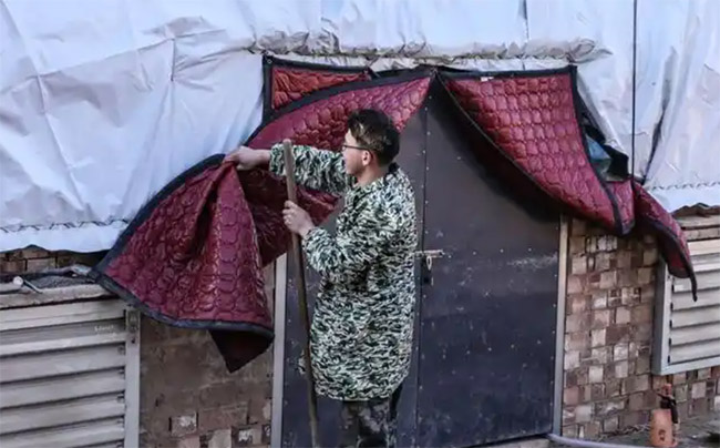 00���ѧ����50ö�������������¸���·