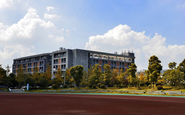 ѧ