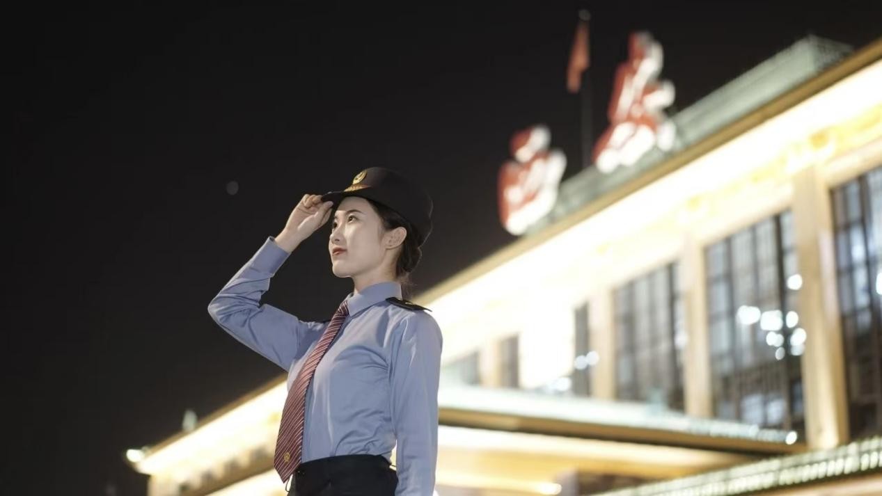 ɽ����ѧ�������������������Ųɷ���������Ա�տ��