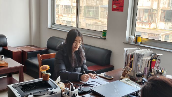 ɽ����ѧ�������ܵ����ſ�չ��������ֱ��թƭ�������