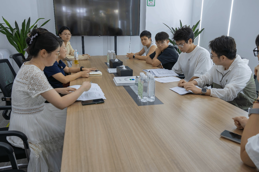 ��ֽ���������ѧ�Ŀ�磺����ѧ���á�Ӳ�ˡ�����ѧ���ܰ��˷�����׼