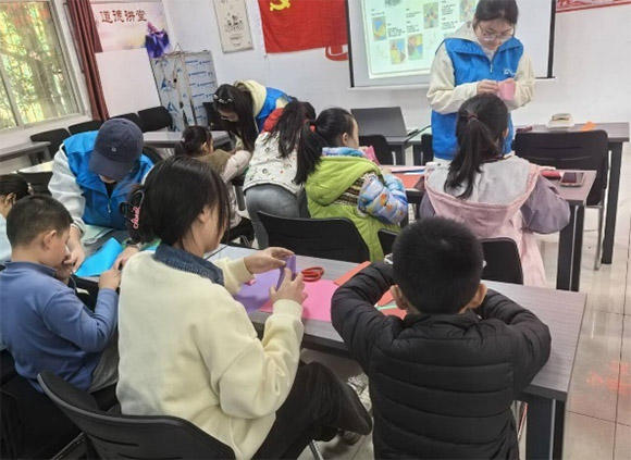 ����־Ը������߽���������:  �����ͯ�ģ��Ļ�������