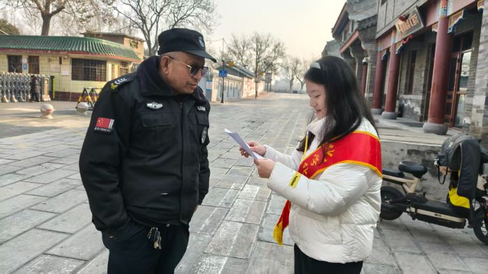 �ĳǴ�ѧ��ѧ����ѧԺ���־Ը����ӿ�չ��ɫ�Ļ����� ���� �߽��𷽲���ʿ�ʾ�