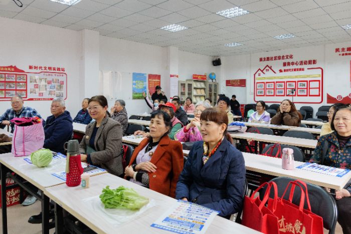 ʳ��֪ʶ����� ����ů�İ��Ȼ�