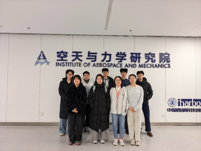 ��ئ���С����緢չ�ɾ͵����뾭����ʾ