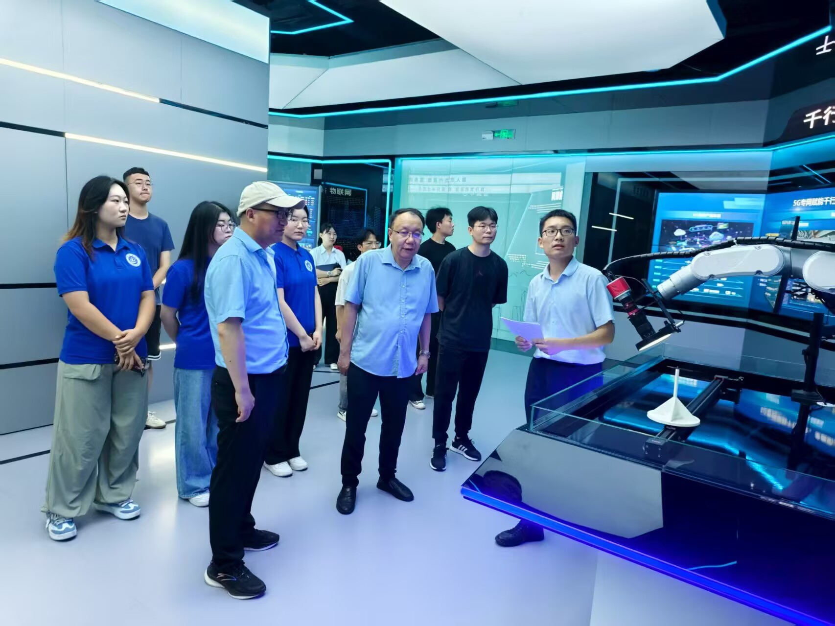 2025ڡ硱ʵʵ̽5GӦ