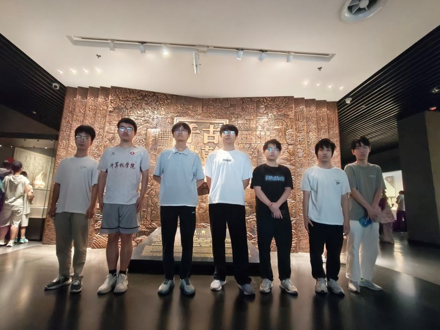 �й���ҵ��ѧ"��ʰ����"ʵ���Ÿ����ݲ���ݿ�չ����ʵ���