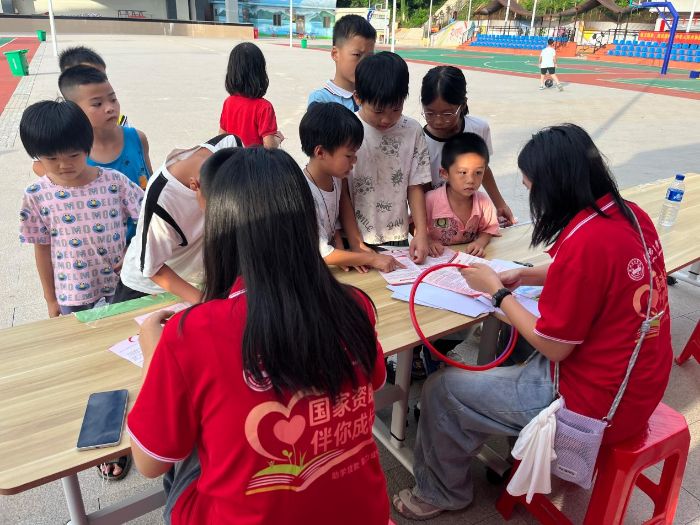 �������紫ů�⣬���굣������ѧ�������Ϸ�ѧԺ���ζ����������������