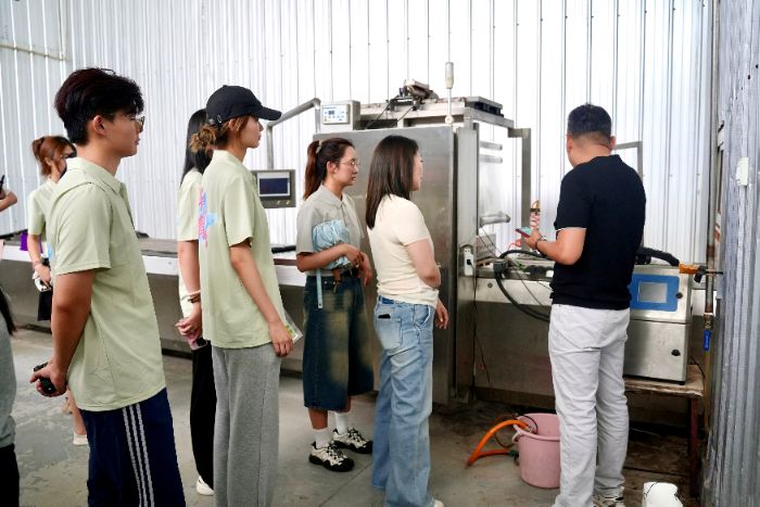 �������磬Ϊ���ũƷ����װ��������ѧԺ��ǿ�����ҡ�ʵ�������������������ҵ