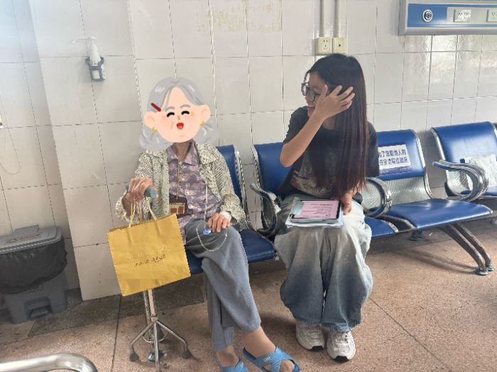 ��ҽפ����ǧ�ң����ǻ���Ϧ���� ��������ʦ����ѧҽ·�̵ƶӸ���ɽ��Ҥ������Ժ���������������ֻ���